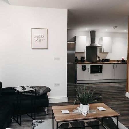 Stunning Modern Heart Of The City Apartment Sheffield Zewnętrze zdjęcie