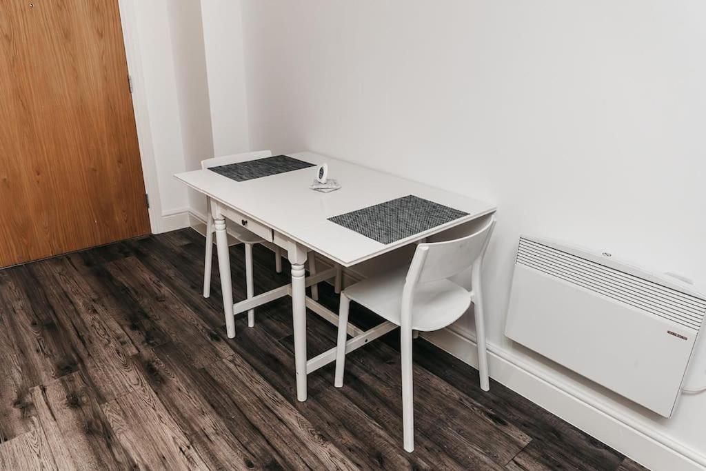 Stunning Modern Heart Of The City Apartment Sheffield Zewnętrze zdjęcie