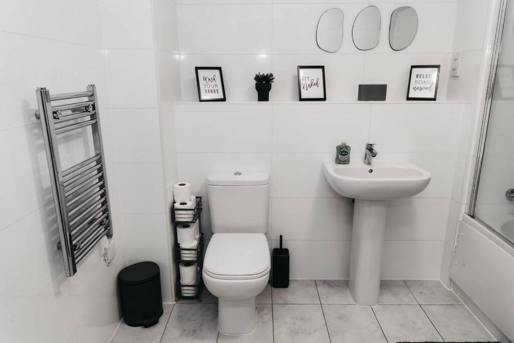 Stunning Modern Heart Of The City Apartment Sheffield Zewnętrze zdjęcie
